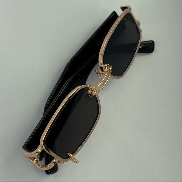 Gentle Monster AUTHENTIC! Gw 002 03 Gentle Wu Gold Frame Sunglasses. - Picture 8 of 16